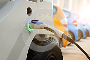 Electronic carÂ charge with electric charging station